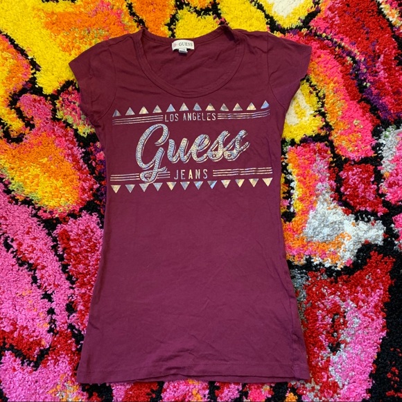Guess Tops - GUESS🔻 Maroon & Silver Logo Graphic Tee